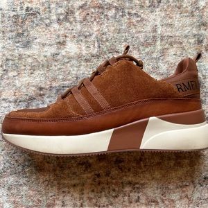 Carmela Love for Leather Brown Sneakers